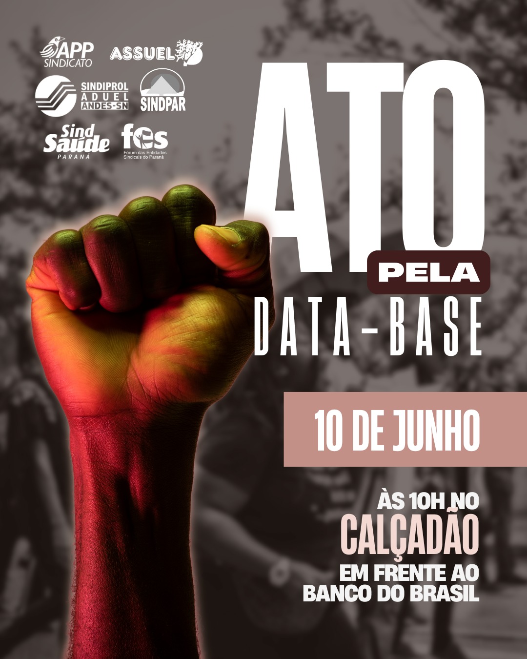 Servidores estaduais ocupam Calçadão de Londrina em ato pela data-base